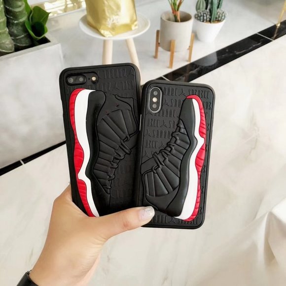 Fashion Sneaker Phone case - Picture 3 of 3